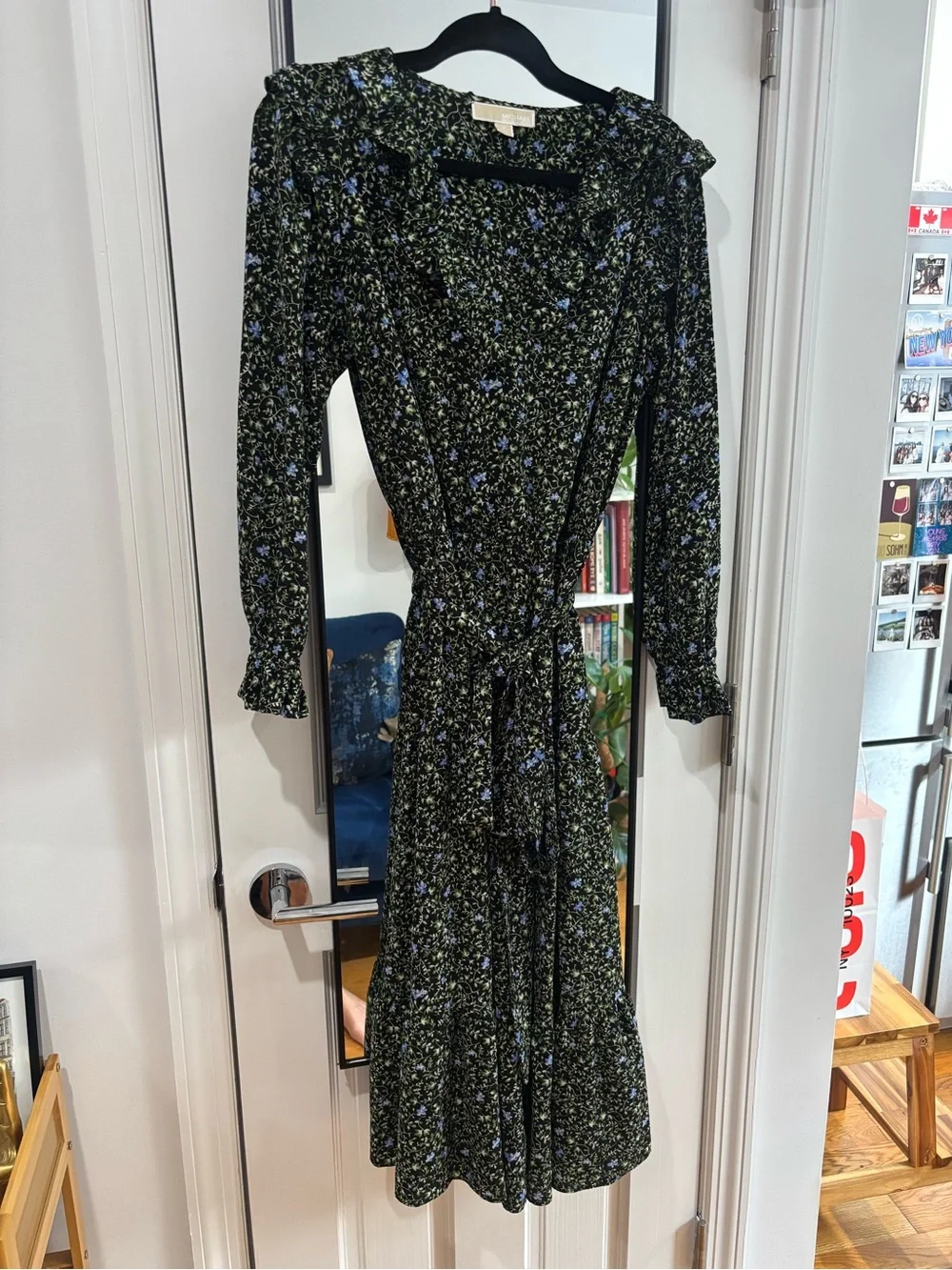 Michael Kors Women's Long Sleeve Midi Dress in Black, Blue & Green Floral Size M